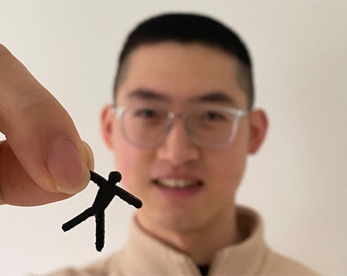 ρομπότ ζελές – Ρομπότ - «ζελές» αλλάζει μορφή κινούμενο με ηλεκτρικά πεδία