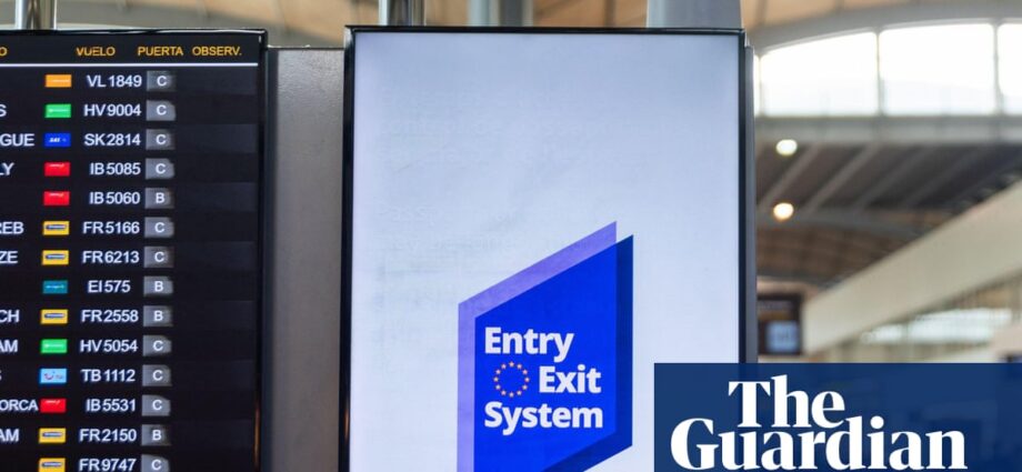 Καθυστερημένοι από το σύστημα εισόδου/εξόδου της ΕΕ