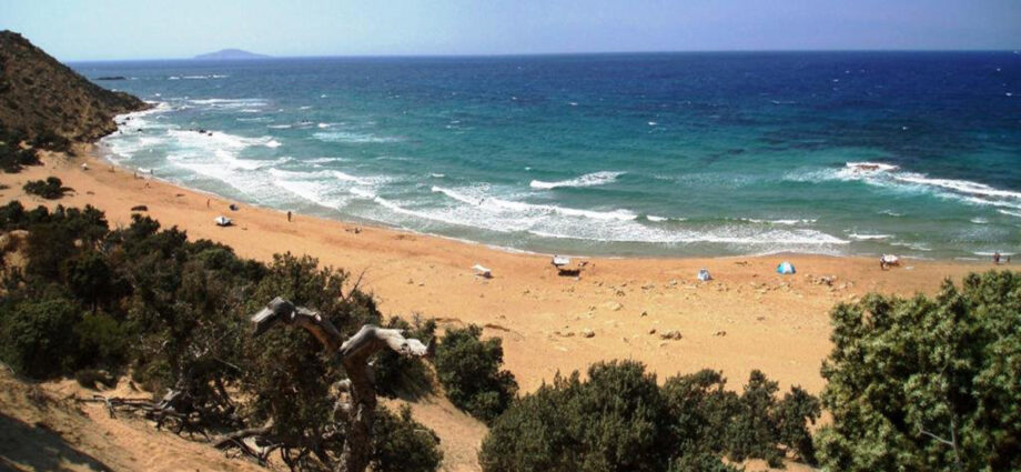 απάτητες παραλίες