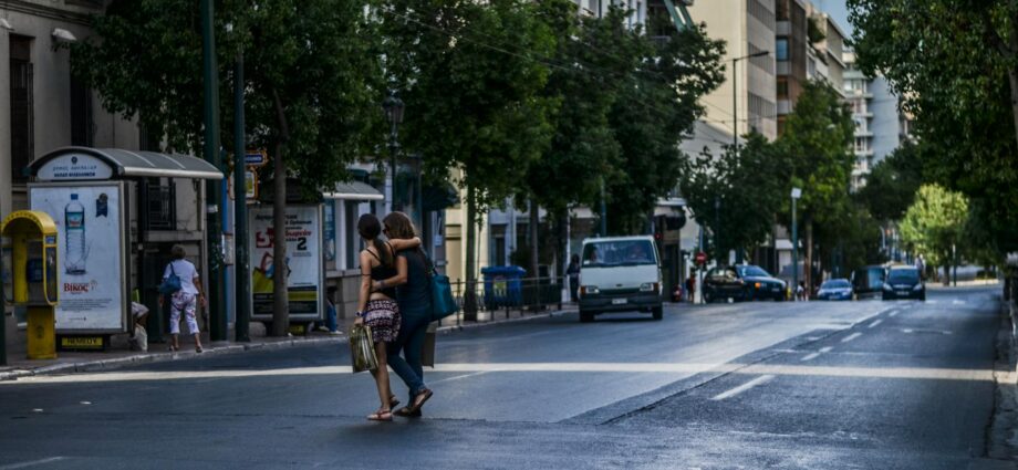 Μέτρα σε δύο δόσεις